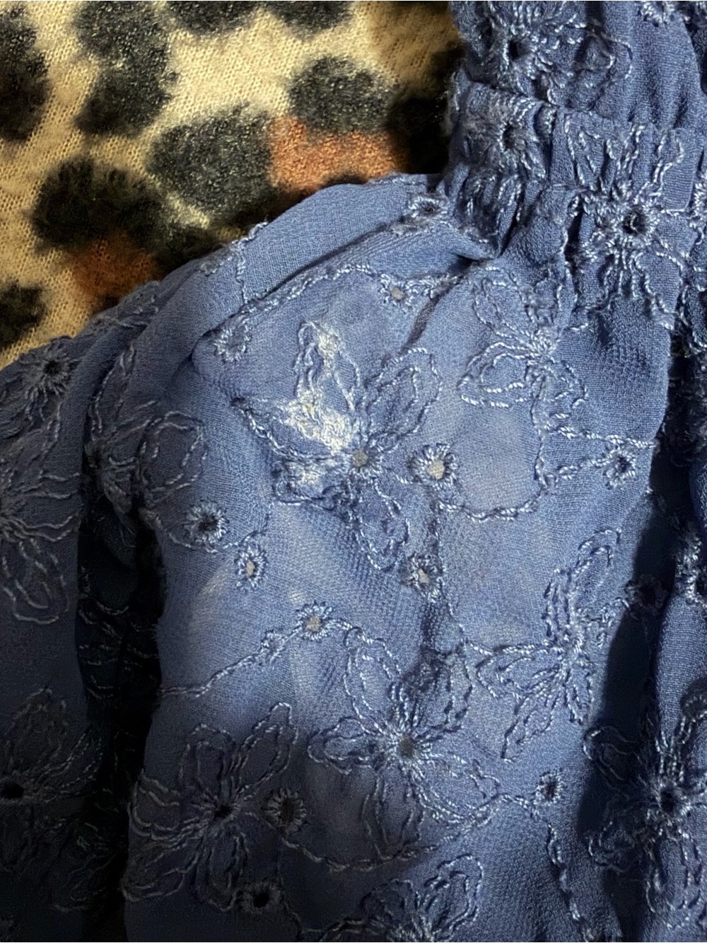 2000s vintage style whimsical hollister navy blue eyelet lace babydoll crop top - Picture 5 of 8